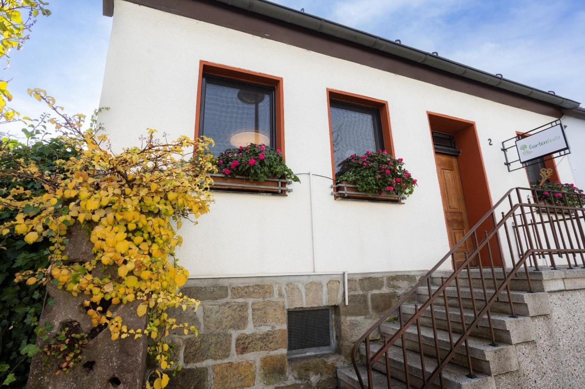 Gartenfewo Bad Wunnenberg Bagian luar foto